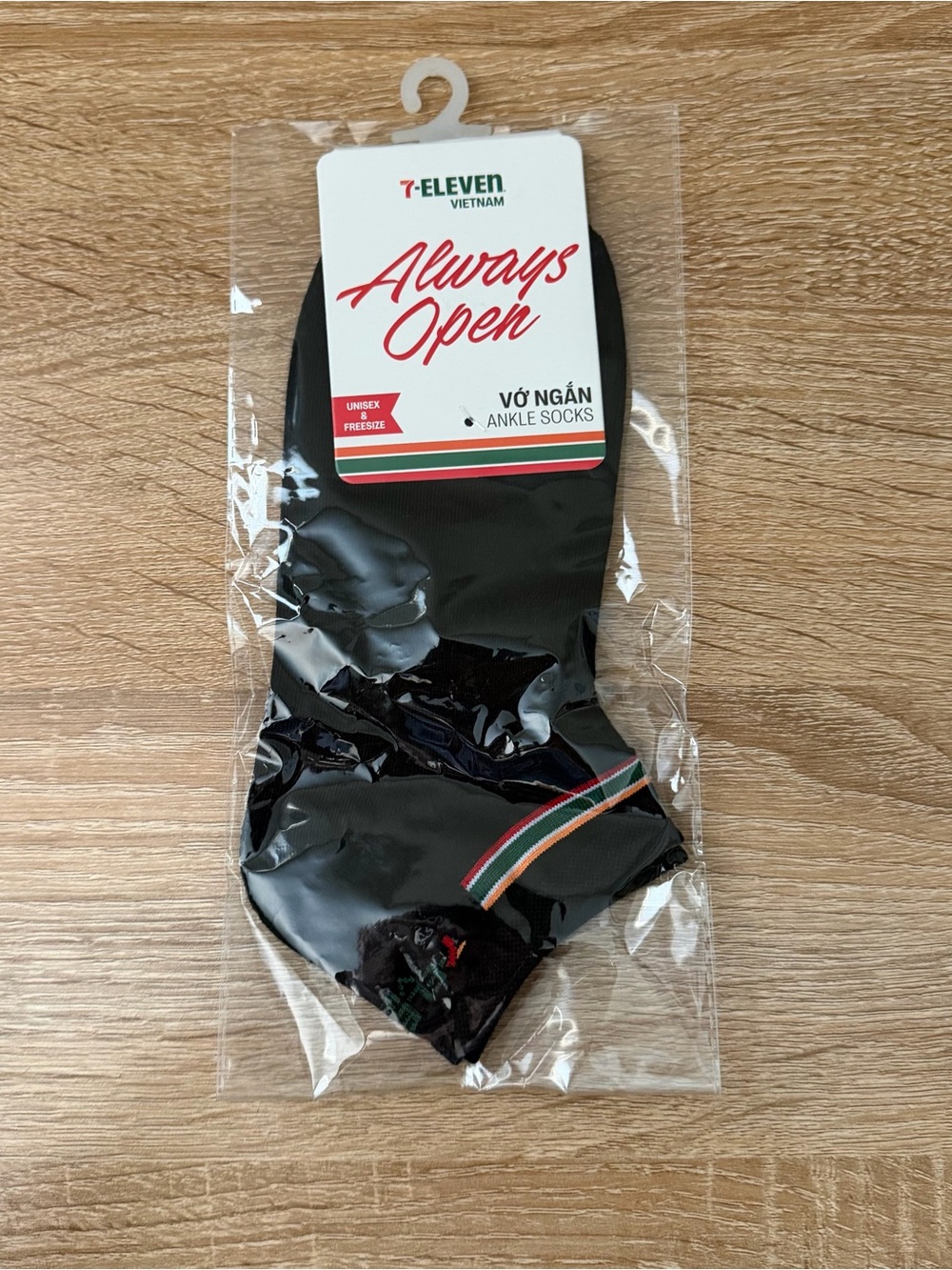 Brand New 7-Eleven Vietnam Official Merchandise Ankle Socks - Black Unisex